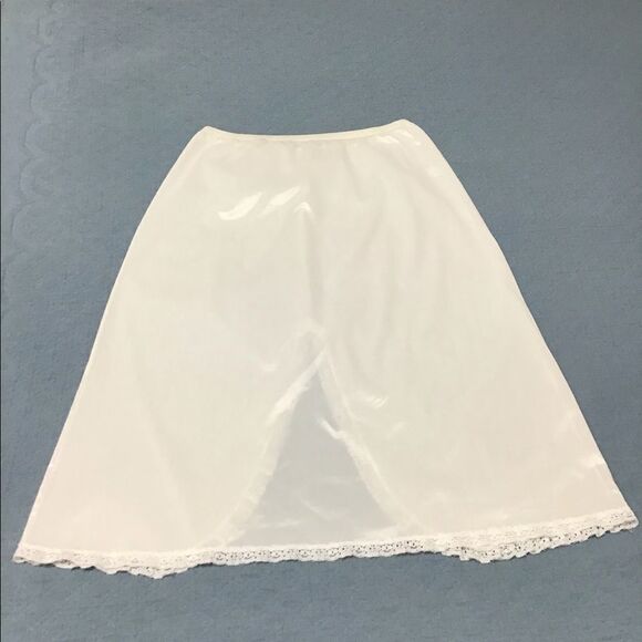 Vanity Fair Vintage Half Slip U.S.A. Made Sz M - Picture 1 of 7